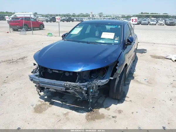 1HGCR2F10HA042674 2017 HONDA ACCORD - Image 2
