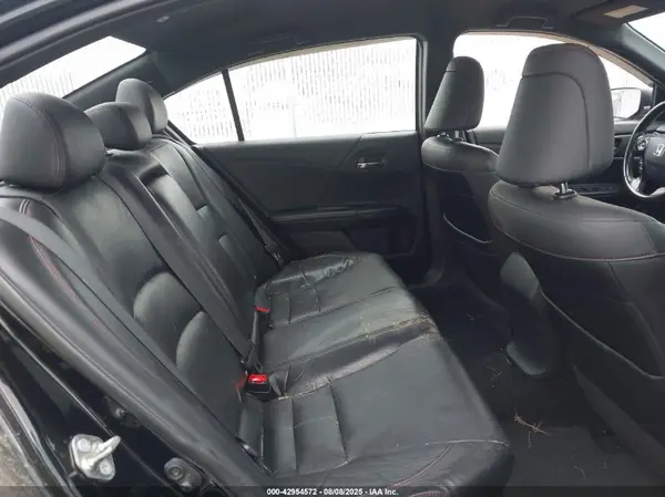 1HGCR2F10HA057112 2017 HONDA ACCORD - Image 8