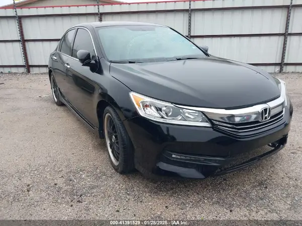 1HGCR2F10HA066246 2017 HONDA ACCORD - Image 1