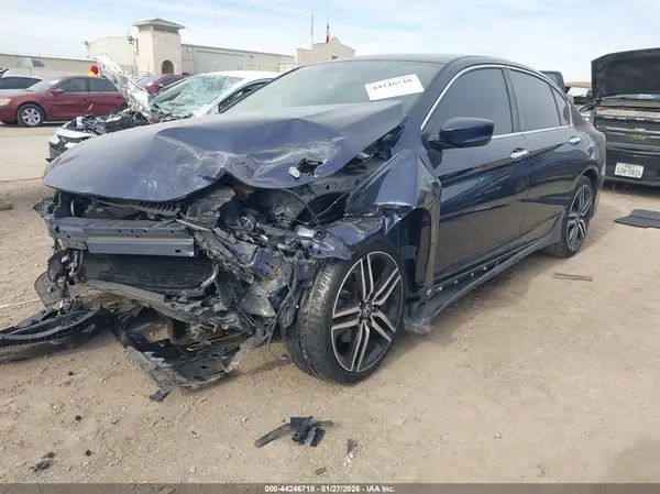 1HGCR2F10HA076209 2017 HONDA ACCORD - Image 2