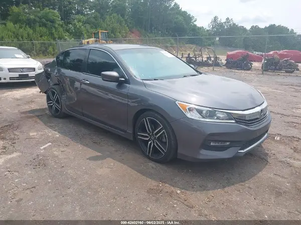 1HGCR2F10HA076274 2017 HONDA ACCORD - Image 1