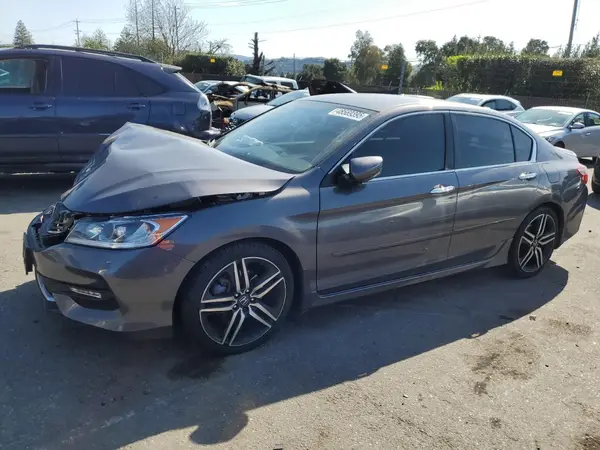 1HGCR2F10HA076288 2017 HONDA ACCORD - Image 1
