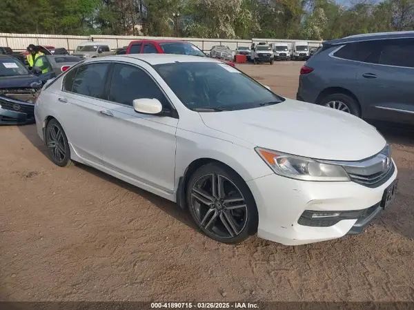 1HGCR2F10HA090112 2017 HONDA ACCORD - Image 1
