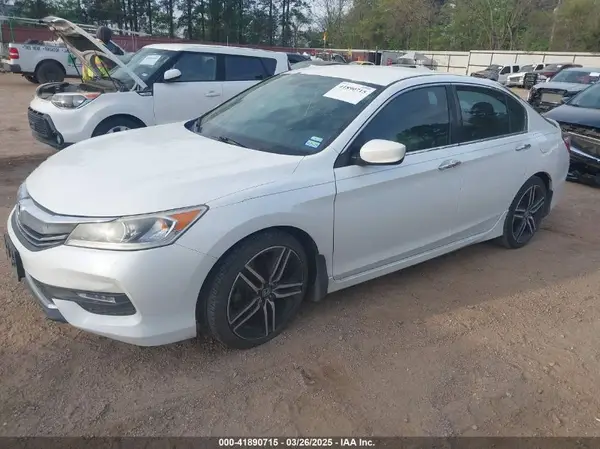 1HGCR2F10HA090112 2017 HONDA ACCORD - Image 2