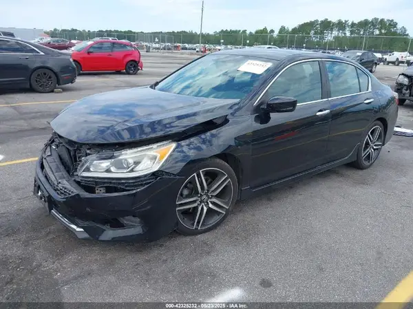 1HGCR2F10HA098775 2017 HONDA ACCORD - Image 2