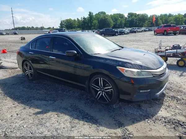 1HGCR2F10HA123061 2017 HONDA ACCORD - Image 1