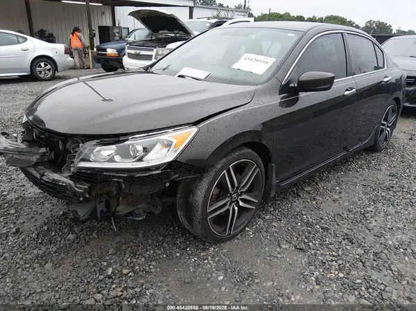 1HGCR2F10HA131841 2017 HONDA ACCORD - Image 2