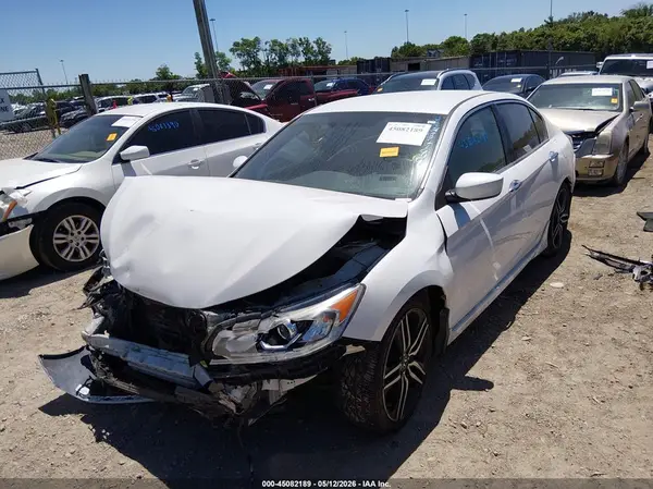 1HGCR2F10HA137171 2017 HONDA ACCORD - Image 2
