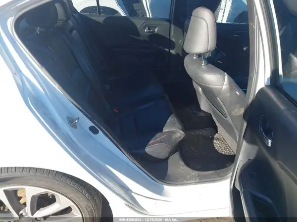 1HGCR2F10HA138594 2017 HONDA ACCORD - Image 8