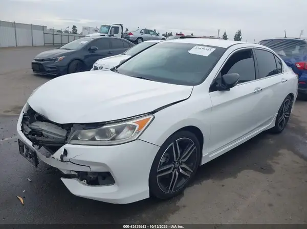 1HGCR2F10HA142791 2017 HONDA ACCORD - Image 2