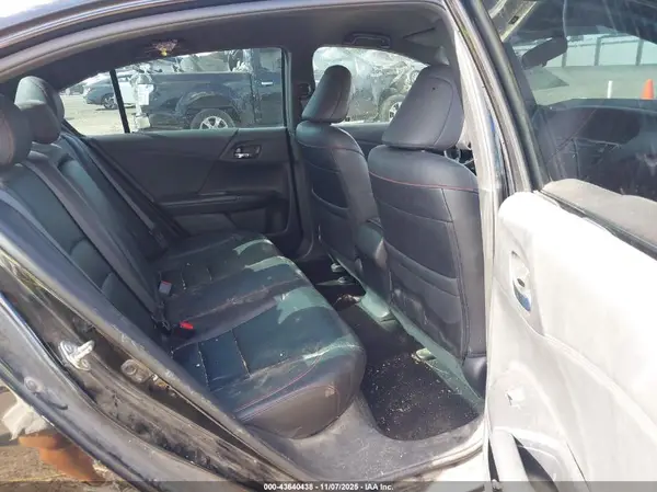 1HGCR2F10HA171854 2017 HONDA ACCORD - Image 8