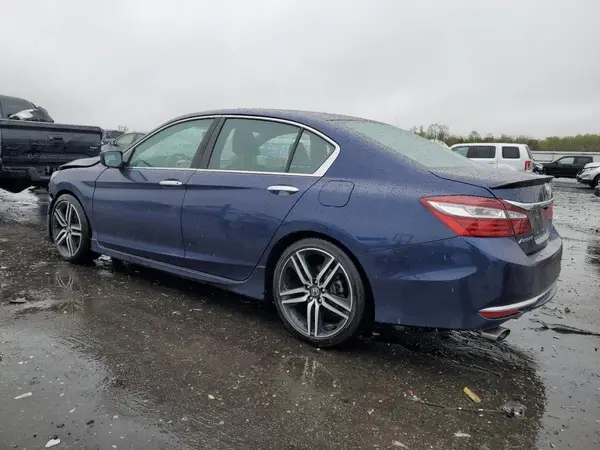 1HGCR2F10HA172857 2017 HONDA ACCORD - Image 2