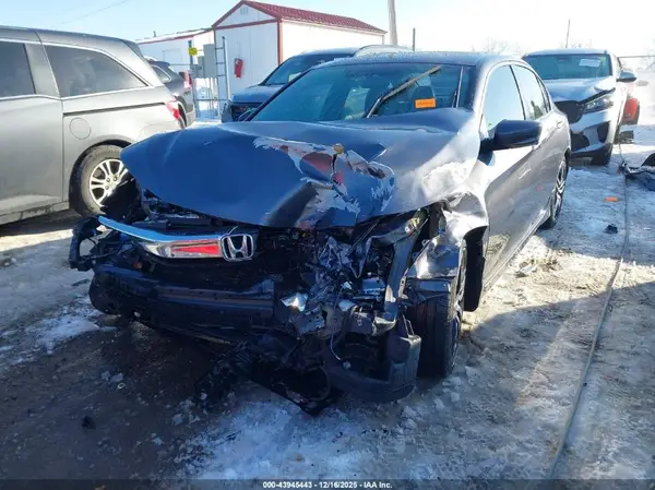 1HGCR2F10HA187066 2017 HONDA ACCORD - Image 2