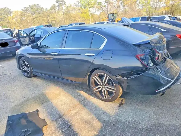 1HGCR2F10HA193238 2017 HONDA ACCORD - Image 2