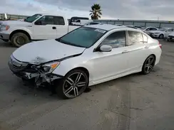 1HGCR2F10HA215884 2017 HONDA ACCORD