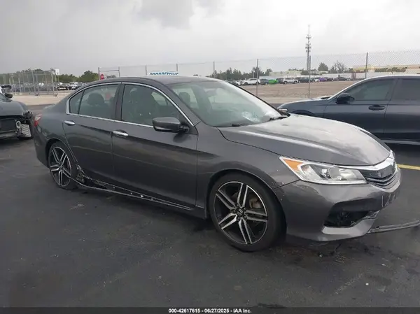 1HGCR2F10HA223869 2017 HONDA ACCORD - Image 1