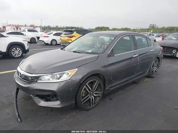 1HGCR2F10HA223869 2017 HONDA ACCORD - Image 2
