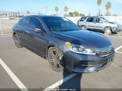 1HGCR2F10HA260078 2017 HONDA ACCORD