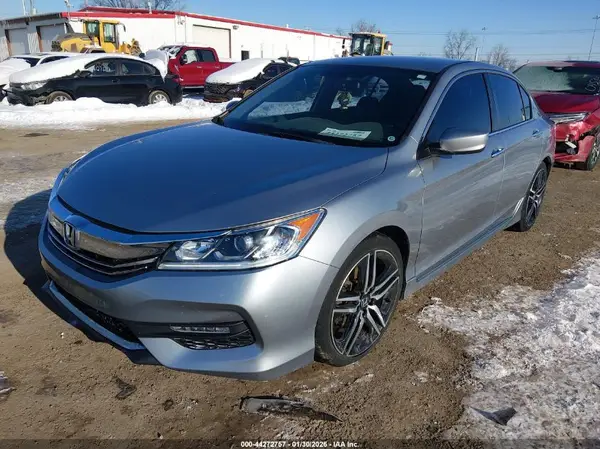 1HGCR2F11HA024085 2017 HONDA ACCORD - Image 2