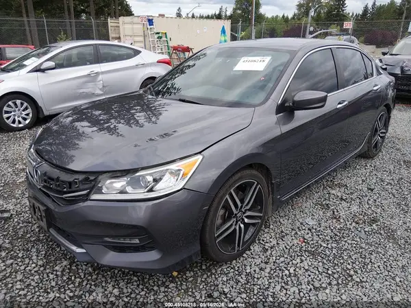 1HGCR2F11HA033742 2017 HONDA ACCORD - Image 2