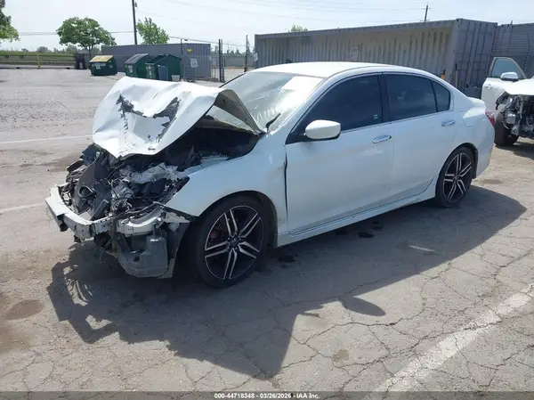 1HGCR2F11HA036205 2017 HONDA ACCORD - Image 2