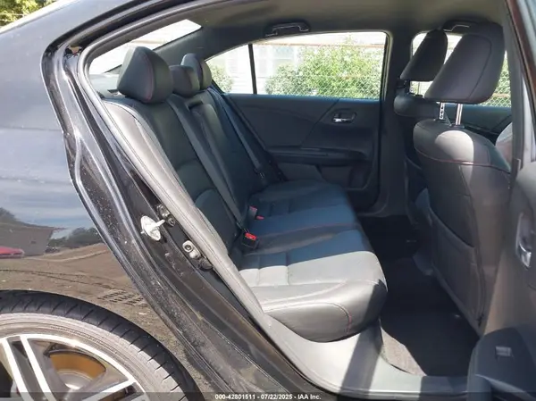 1HGCR2F11HA037127 2017 HONDA ACCORD - Image 8