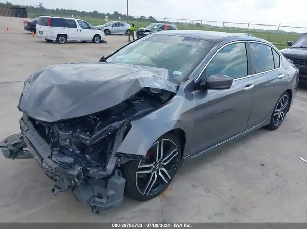 1HGCR2F11HA037970 2017 HONDA ACCORD - Image 2