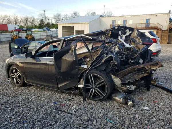 1HGCR2F11HA043218 2017 HONDA ACCORD - Image 2