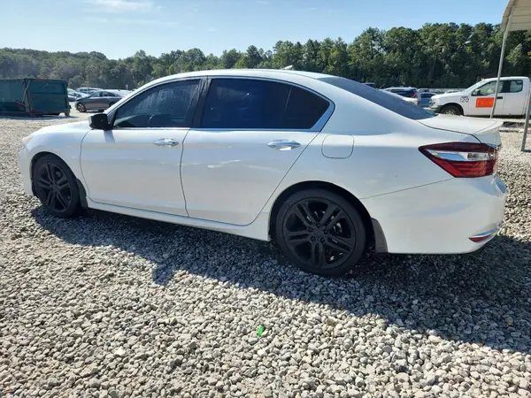 1HGCR2F11HA047012 2017 HONDA ACCORD - Image 2