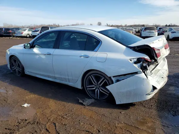1HGCR2F11HA084397 2017 HONDA ACCORD - Image 2