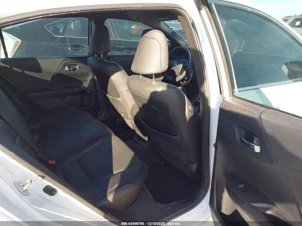 1HGCR2F11HA088532 2017 HONDA ACCORD - Image 8