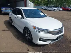 1HGCR2F11HA093116 2017 HONDA ACCORD