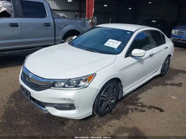 1HGCR2F11HA093116 2017 HONDA ACCORD - Image 2