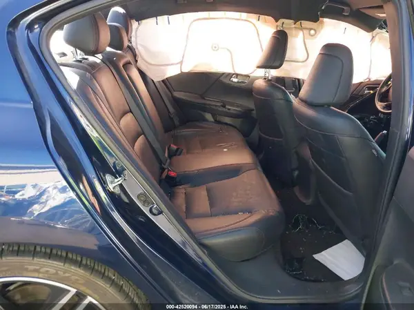 1HGCR2F11HA095674 2017 HONDA ACCORD - Image 8