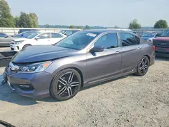 1HGCR2F11HA137633 2017 HONDA ACCORD