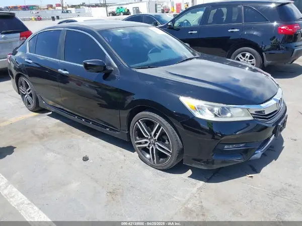 1HGCR2F11HA142640 2017 HONDA ACCORD - Image 1