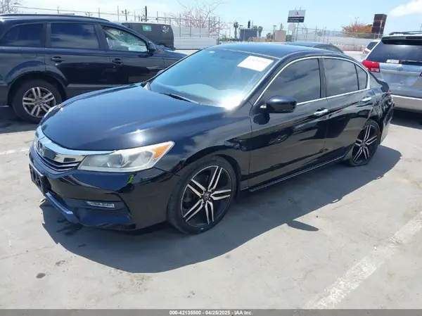 1HGCR2F11HA142640 2017 HONDA ACCORD - Image 2