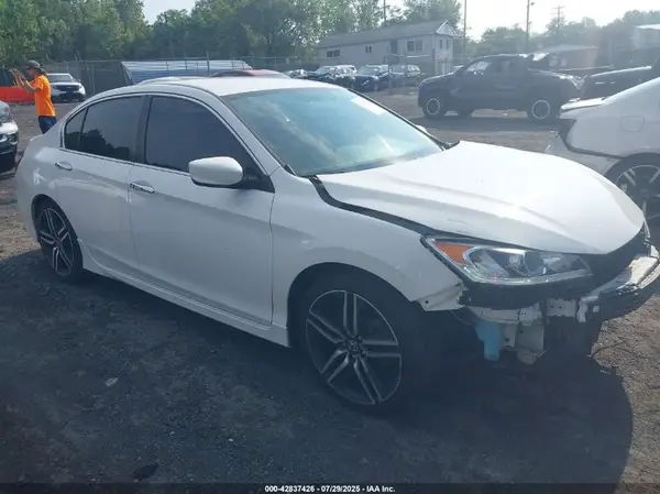 1HGCR2F11HA152780 2017 HONDA ACCORD - Image 1
