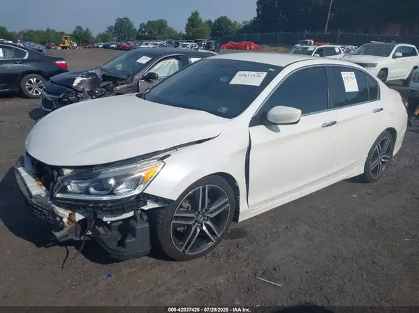1HGCR2F11HA152780 2017 HONDA ACCORD - Image 2