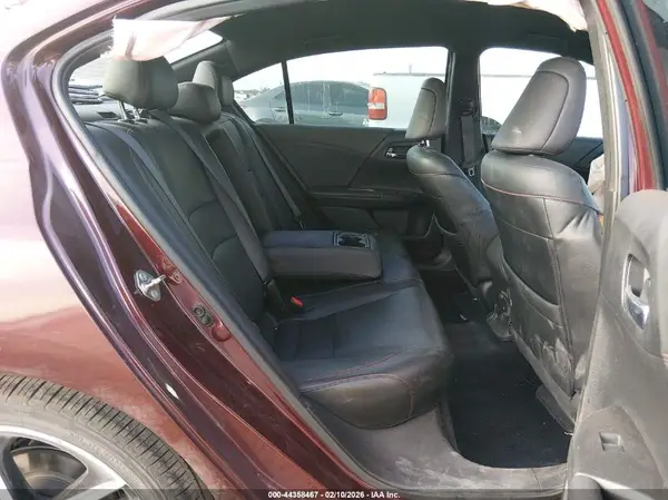 1HGCR2F11HA156781 2017 HONDA ACCORD - Image 8