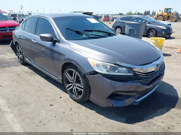 1HGCR2F11HA158305 2017 HONDA ACCORD - Image 1