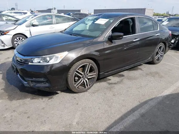 1HGCR2F11HA177176 2017 HONDA ACCORD - Image 2