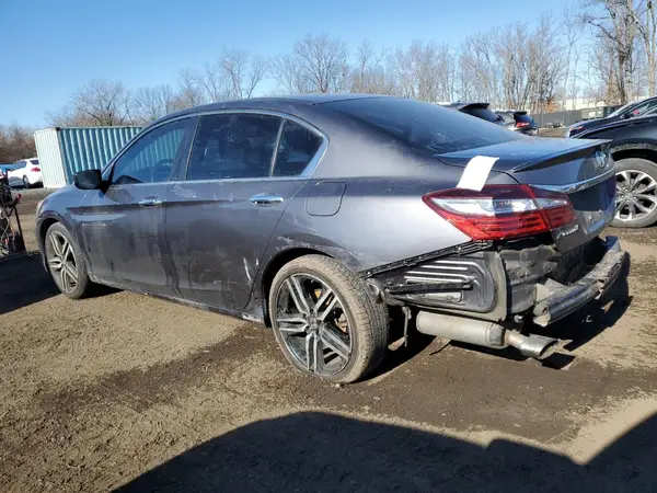 1HGCR2F11HA188761 2017 HONDA ACCORD - Image 2