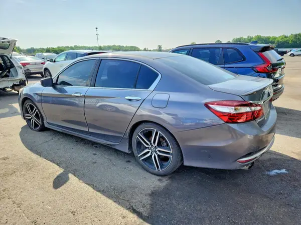 1HGCR2F11HA199677 2017 HONDA ACCORD - Image 2