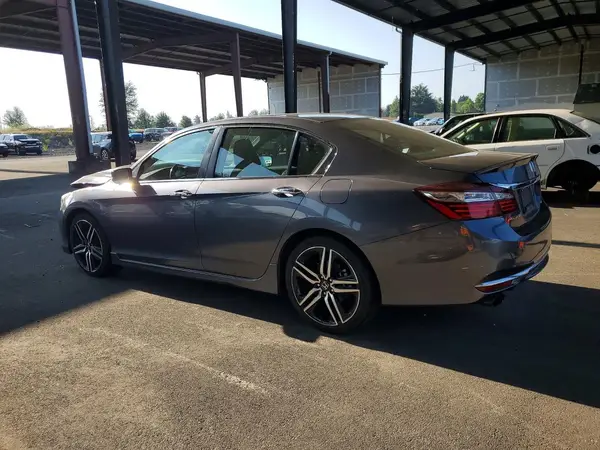 1HGCR2F11HA212329 2017 HONDA ACCORD - Image 2