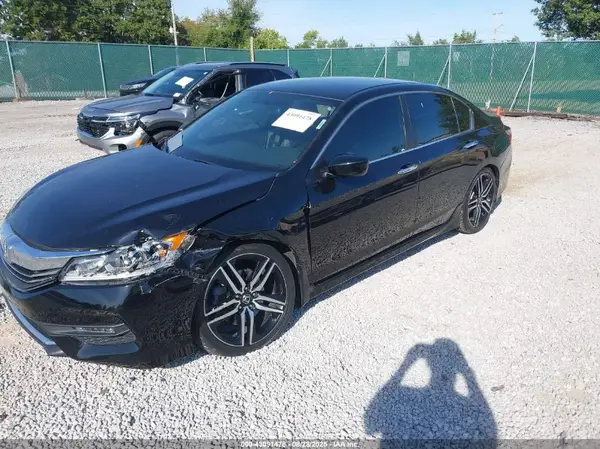 1HGCR2F11HA221757 2017 HONDA ACCORD - Image 2
