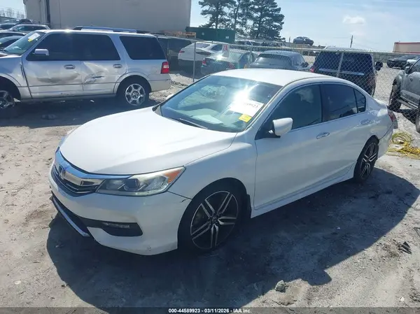 1HGCR2F11HA221869 2017 HONDA ACCORD - Image 2