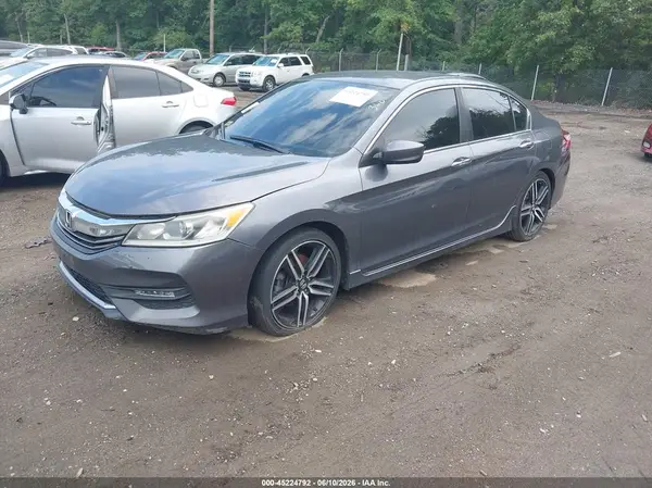 1HGCR2F11HA224285 2017 HONDA ACCORD - Image 2