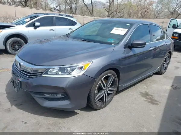 1HGCR2F11HA243919 2017 HONDA ACCORD - Image 2