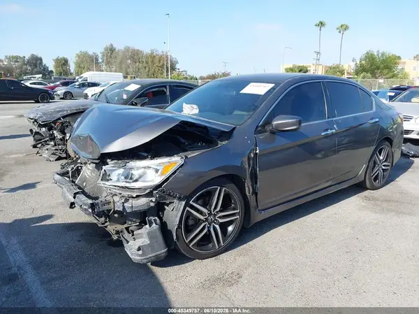 1HGCR2F11HA249574 2017 HONDA ACCORD - Image 2